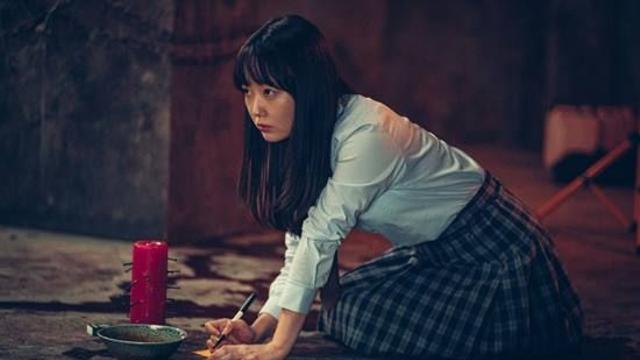 '강령: 귀신놀이' 오소현, 강렬 존재감 예고
