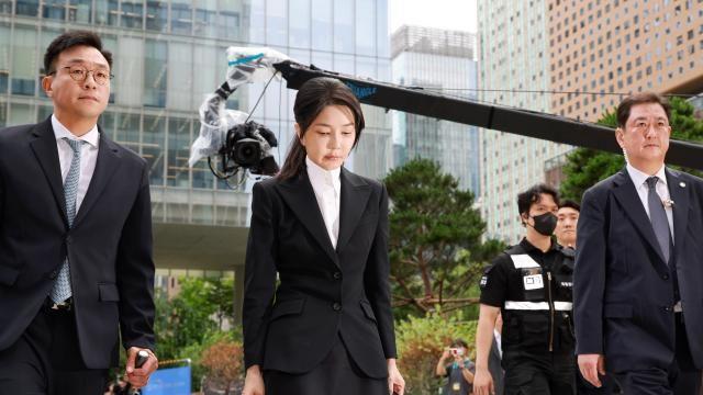 특검, 김건희 소환 ‘도이치·건진·명태균’ 등 5가지 혐의 조사…尹 체포영장 7일 유력