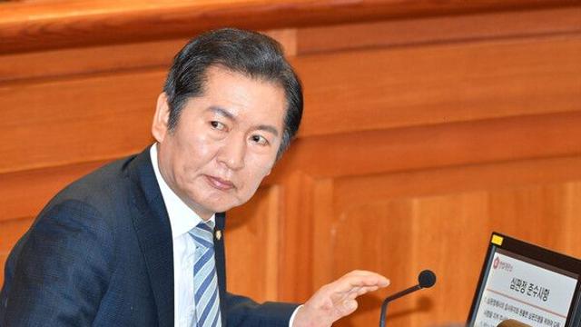 [이슈] 국민의힘 정당해산 몰아붙이는 민주당…'당대포' 정청래호 출범 후 수면위로 뜬 '국힘 해산'