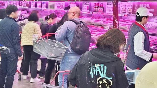 비싸서 참고 있었는데…7일부터 '40% 할인' 들어가는 국민 식재료 정체
