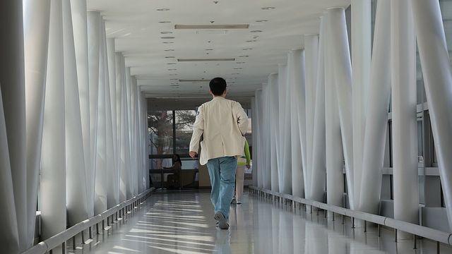 하반기 수련하는 신규 레지던트 1년차 필기에 923명 접수