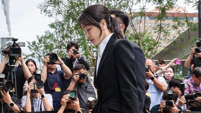김건희 특검 조사 시작…사상 첫 전직 영부인 공개소환