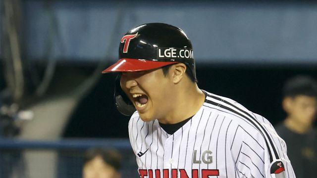 LG 4번타자의 책임감 “어떻게든 해결하고 싶었다. 마지막에 꼭 정상에 서고 싶다”