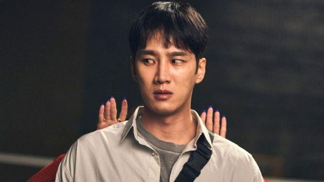 안보현 “내향적인 캐릭터, 구현 쉽지 않더라…이상근 감독은 잠재적 천재” (‘악마가 이사왔다’)