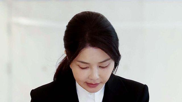 [속보] 김건희 특검조사 7시간여만에 종료…조서 열람 시작