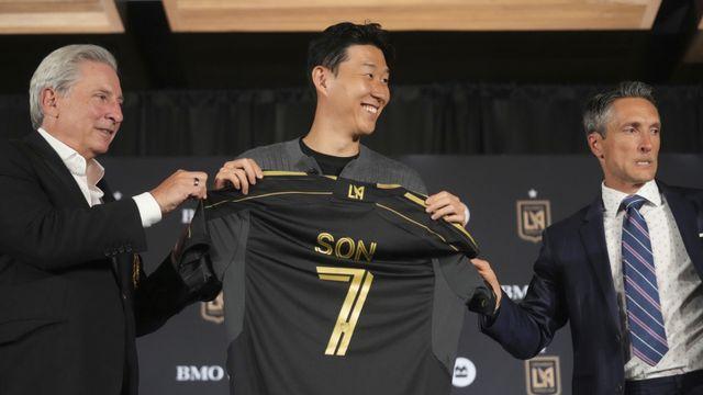 ‘이제 손흥민 옷피셜’까지 마무리…LAFC 공식입단, “우승 트로피 들기 위해 왔다”