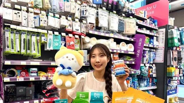 CU, ‘고양이의 날’ 맞아 반려묘 먹거리 증정 행사