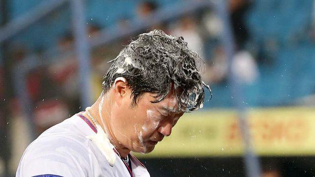 “고민 끝에 은퇴 결정”…한국 야구 전설, 다들 크게 놀랄 '소식' 전해졌다