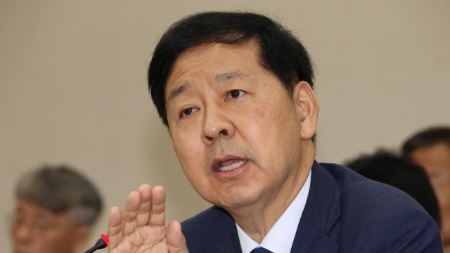 국회 출석한 구윤철·김정관, 입 모아 