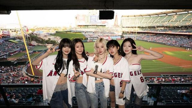 아이들, 美 MLB 'LA 에인절스 프리게임' 공연에 시구까지
