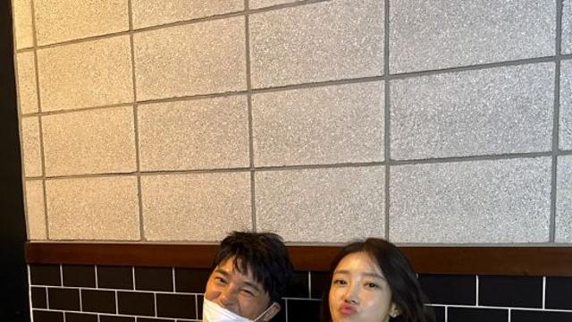 임창정♥서하얀, ’18살 차이’ 안 느껴지는 투샷…”함께 심야영화” [★해시태그]