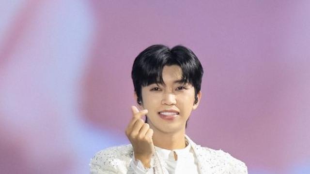 임영웅 팬클럽 '평택 웅패밀리', 데뷔일 맞아 300만 원 기부…발달장애인 시설 후원