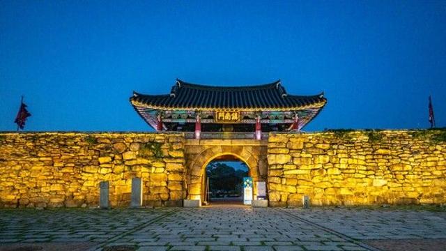 서산 가볼만한곳, 해미읍성의 역사와 간월암의 신비
