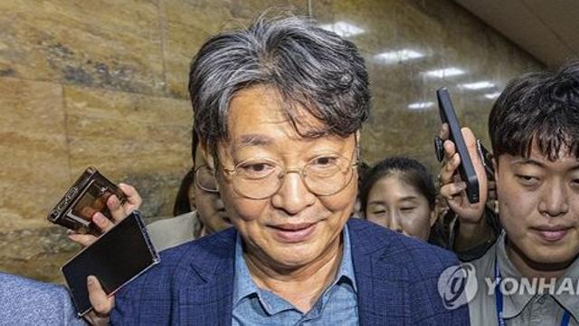 '이춘석 주식 차명거래 의혹' 후폭풍…뒤숭숭한 민주당 지역위