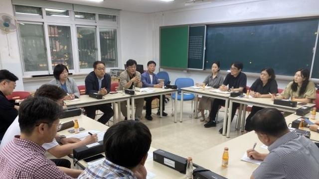 최만식 경기도의원, 성남북초 교육 환경 개선 위한 정담회 열어