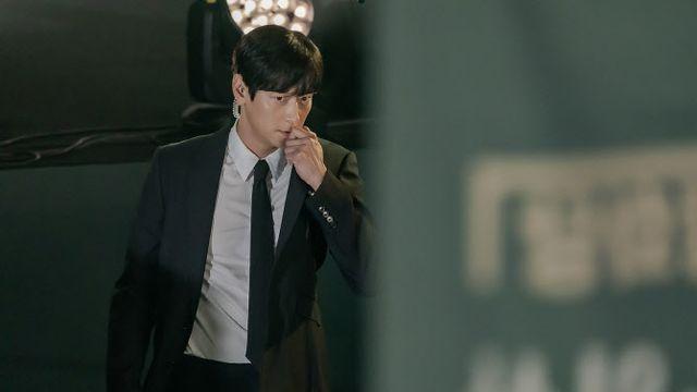 '북극성' 강동원, 첫 첩보 멜로 도전…특수요원 변신