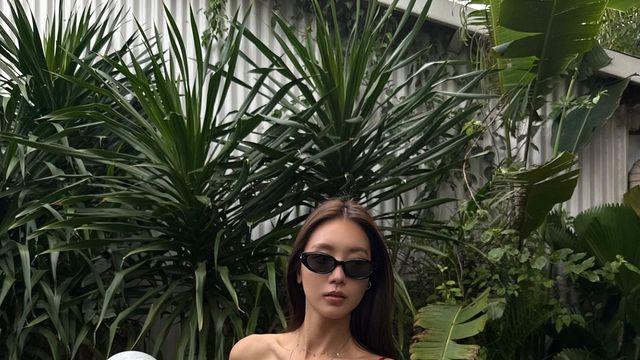 예리, 홀터넥 반다나 톱으로 완성한 핫섬머 스타일