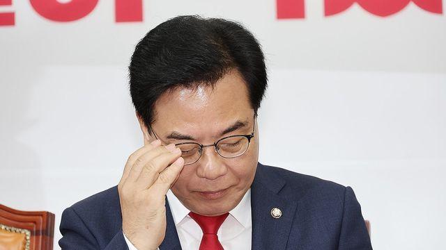 보수·중도 동시이탈…잇단 與악재에도 추락하는 국힘 지지율