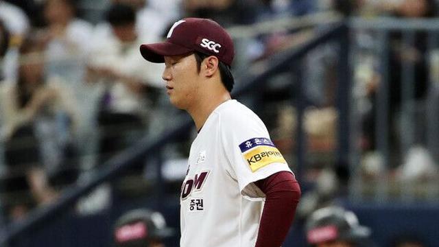 '키움 펑고 사태' 안우진 수술 완료…