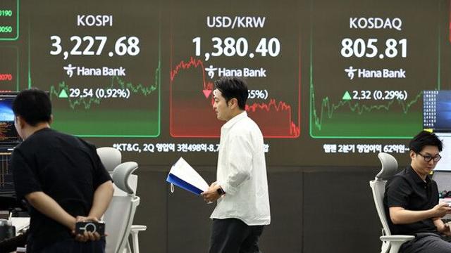 美 상호관세 시행에…환율, 1381.2원 마감