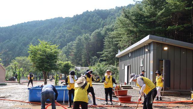 경상원, 상인회와 힘 모아 가평 수해복구 봉사 나서