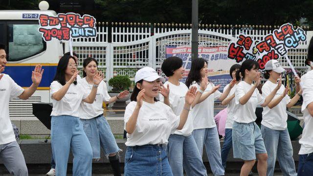 5년도 채 안 돼 퇴직…저연차 교사들 떠나는 이유