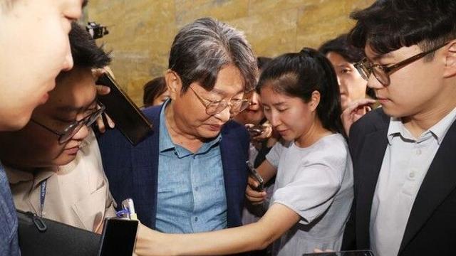 與윤리심판원 