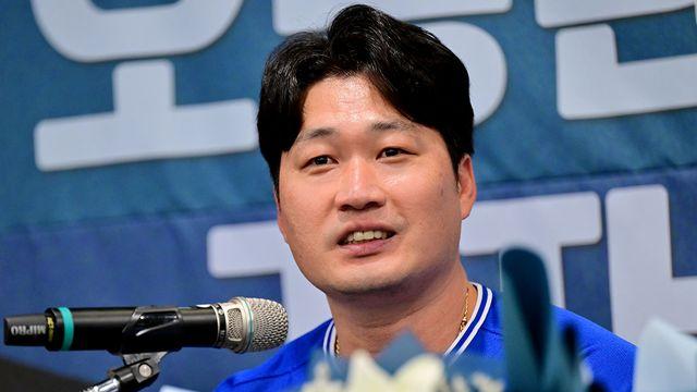 담담하던 돌부처, ‘어머니’ 나오자 울컥 뒤 침묵…”올해 모친상 뒤 ‘현타’ 와, 말문 막히네요” [인천 현장]