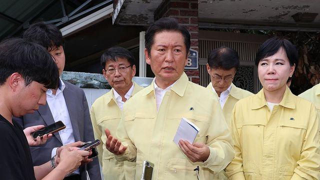 민주, 호남서 첫 현장 최고위…5·18 묘역 참배도