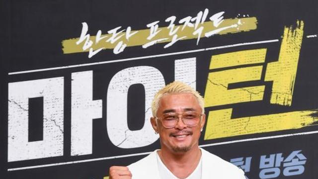 추성훈, 시합보다 더 벗는다…