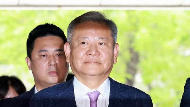 이상민 전 장관 구속 유지…법원, 적부심 기각