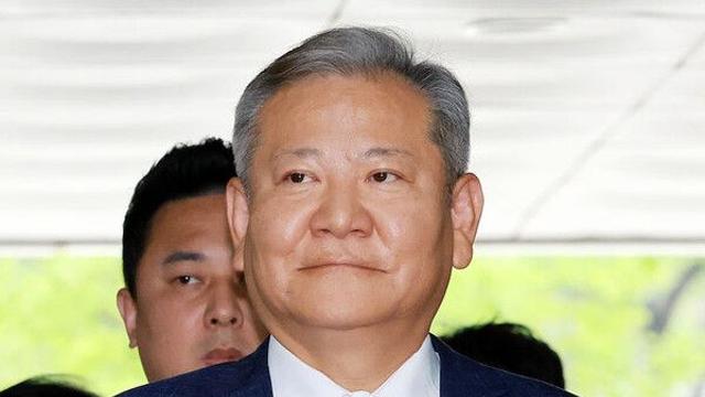 이상민 전 장관 구속 유지…법원 