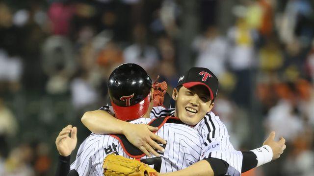 데뷔 15년 만에 첫 완봉승→토종 ERA 1위, 한화 상대로 좋은 기억 추가하나...첫 3년 연속 10승 도전