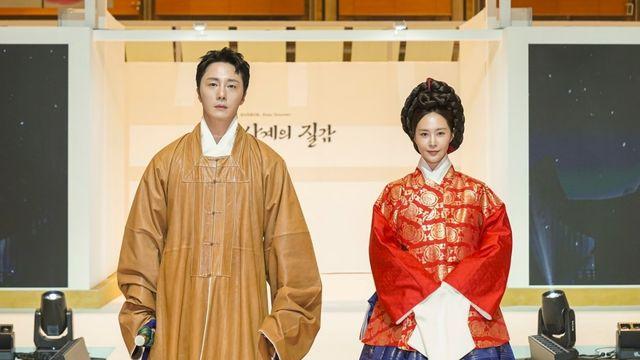 정일우-권유리 또 만났다…완벽한 한복 자태