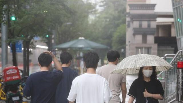 광주·전남에 최대 150㎜…주말, 남부지방에 많은 비[내일날씨]