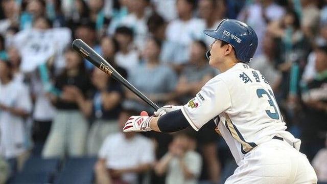 NC, 5-4로 KIA 꺾고 3연패 탈출…라일리 13승·데이비슨 20호포