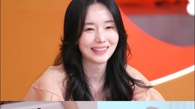 이정현 딸, 엄마 닮았나…깜짝 쇼케이스에 문샤넬도 ‘엄지 척’