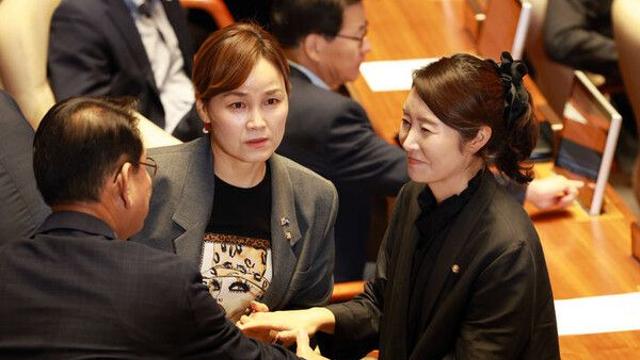 국힘 