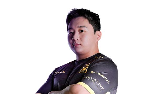 [EWC] 젠지 레클로 감독 “치열하게 준비…대황젠 무대 만들겠다”