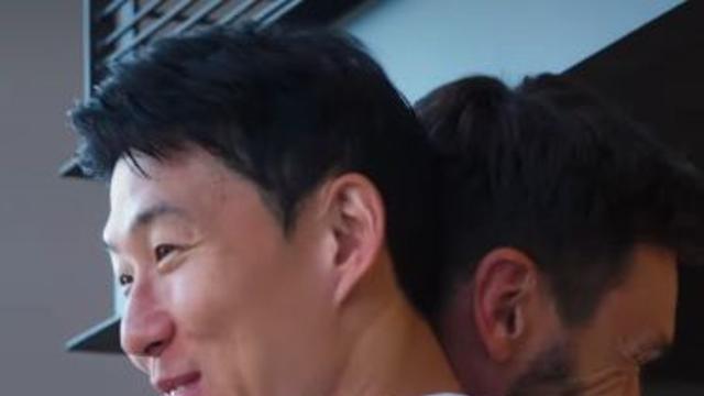 요리스, 손흥민과 웃으며 재회 