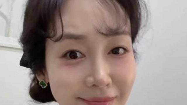 성유리, '감각적인 스타일링'으로 시선 강탈…남편 안성현 '보석' 후 첫 근황