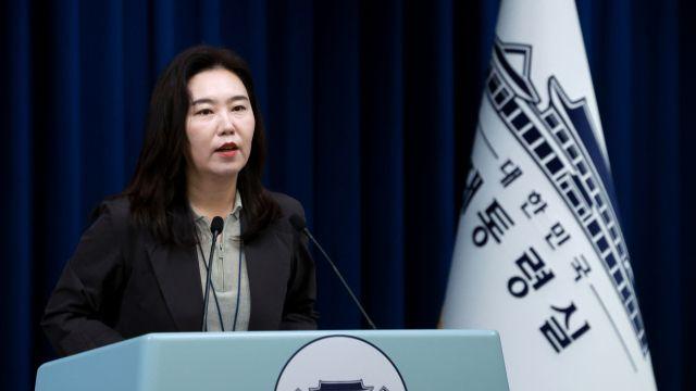 조국 사면에 대통령실 “12일 국무회의서 윤곽 드러날 것”