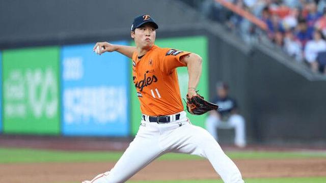 '1이닝 6실점' 무너진 한화 엄상백, 또 1군 제외…황영묵도 2군행