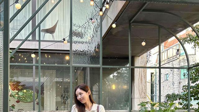 채수빈, 니트 카라탑과 쇼츠로 완성한 내추럴 무드