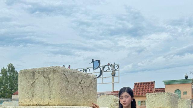 키스 오브 라이프 하늘, 초미니 데님쇼츠로 뽐낸 각선미