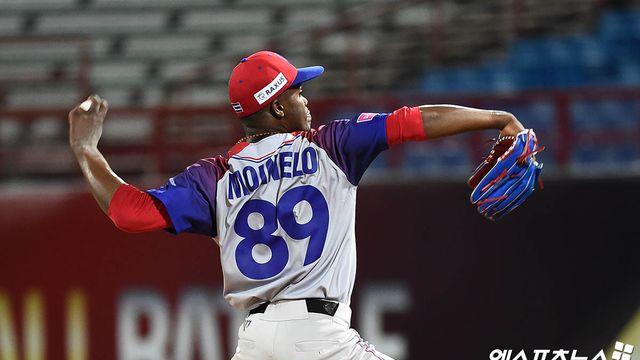 김도영에 '만루 홈런' 맞았던 376억 투수, NPB 2년 연속 10승 눈앞