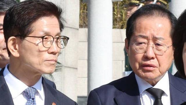 “문수 형”이라던 홍준표 “대선 이어 당도 말아먹게 생겨”