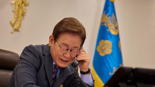 이 대통령, 베트남 당 서기장과 정상회담…’재계 총수들 참석’ 국빈 만찬도