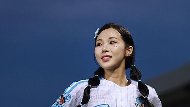 [포토] LG의 미녀 치어리더 이름은? 차영현!