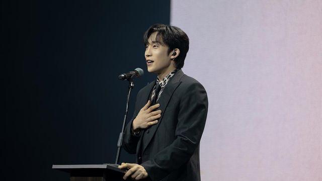 이상이 생애 첫 팬미팅, 영화 아내 김고은도 떴다